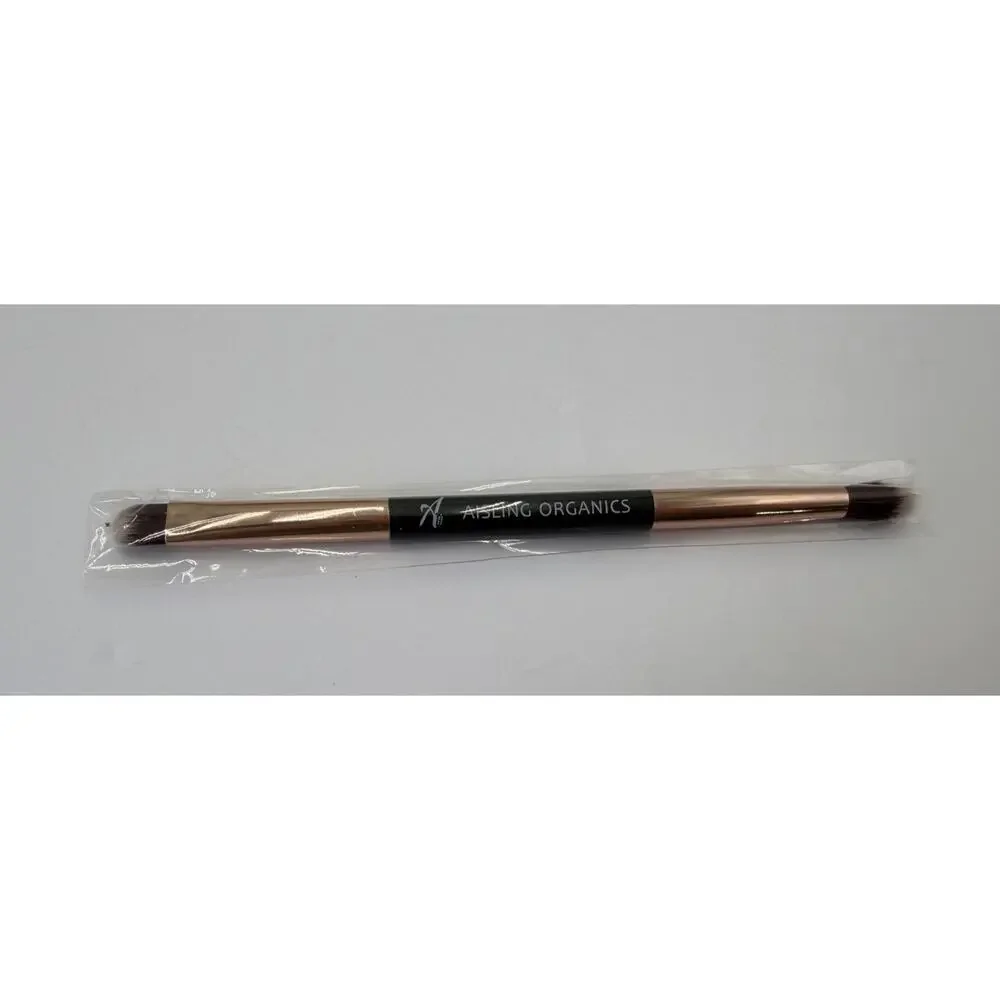 Aisling Organics Dual-Sided Luxe Makeup Shadow Brush- NEW